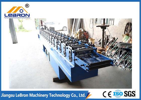 Langlebige stabile Shutter Door Rollformmaschine Vollautomatische hohe Effizienz